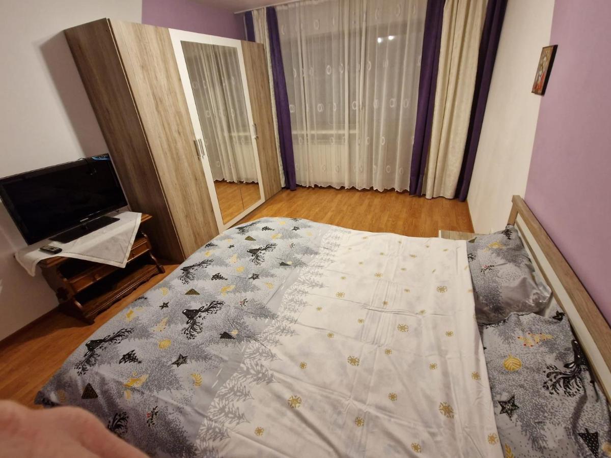 Apartament Victoria Apartment Targu Jiu Exterior photo