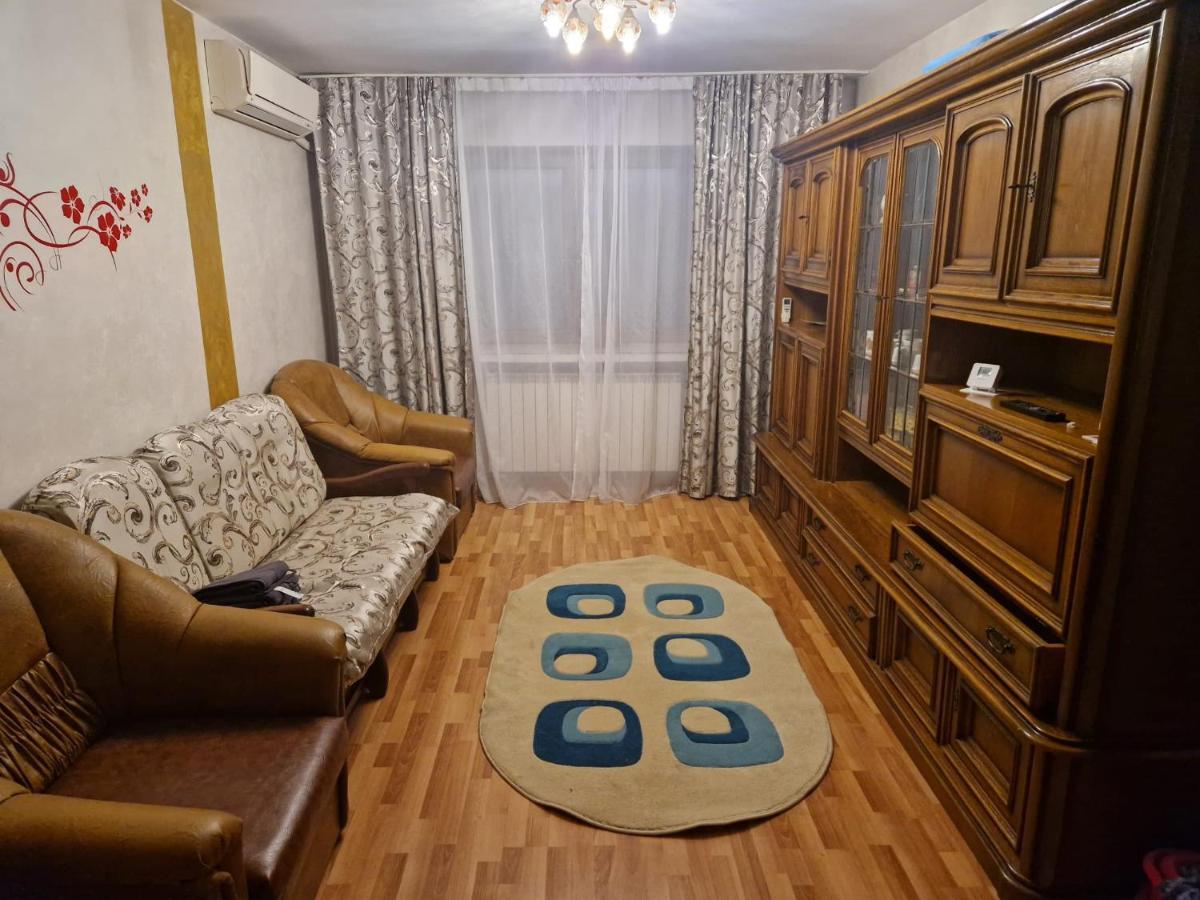 Apartament Victoria Apartment Targu Jiu Exterior photo